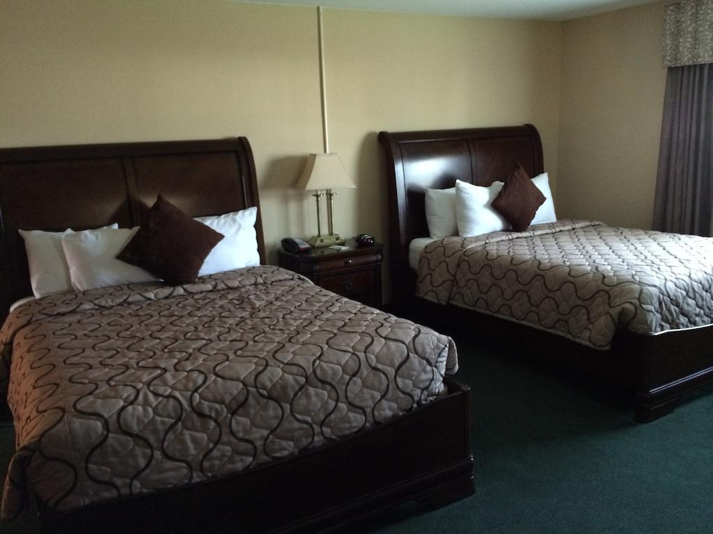 Pacer Inn & Suites Motel ديلاوير الغرفة الصورة