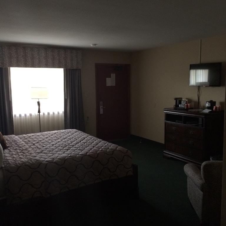 Pacer Inn & Suites Motel ديلاوير الغرفة الصورة
