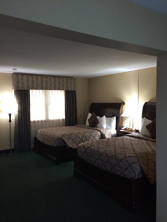 Pacer Inn & Suites Motel ديلاوير الغرفة الصورة